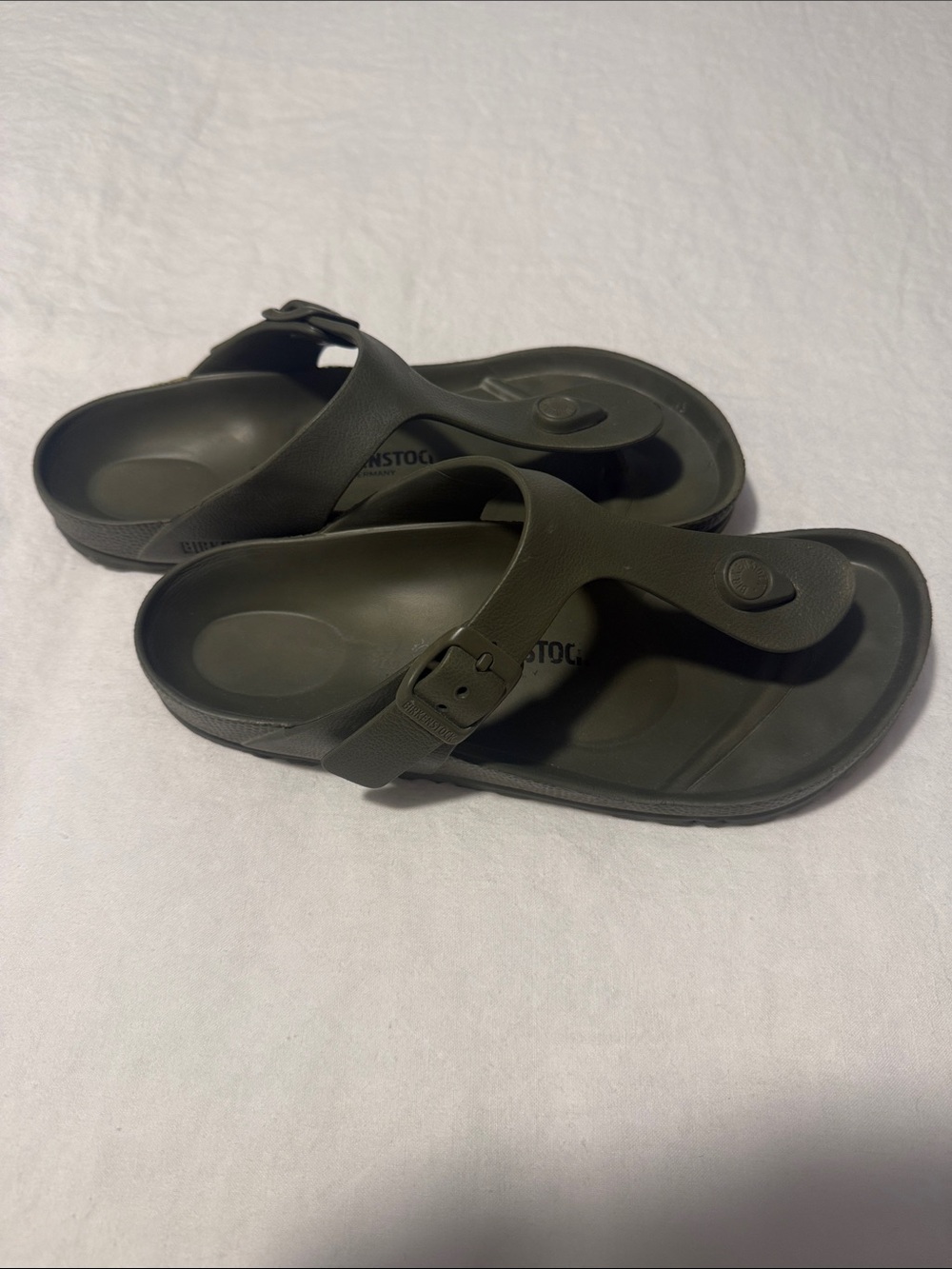 Birkenstock Gizeh EVA in Khaki 37